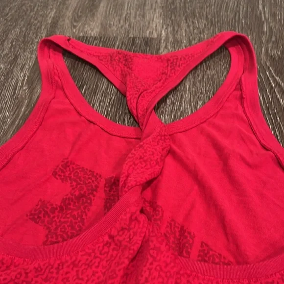 Top - Nike - Picture 6 of 7